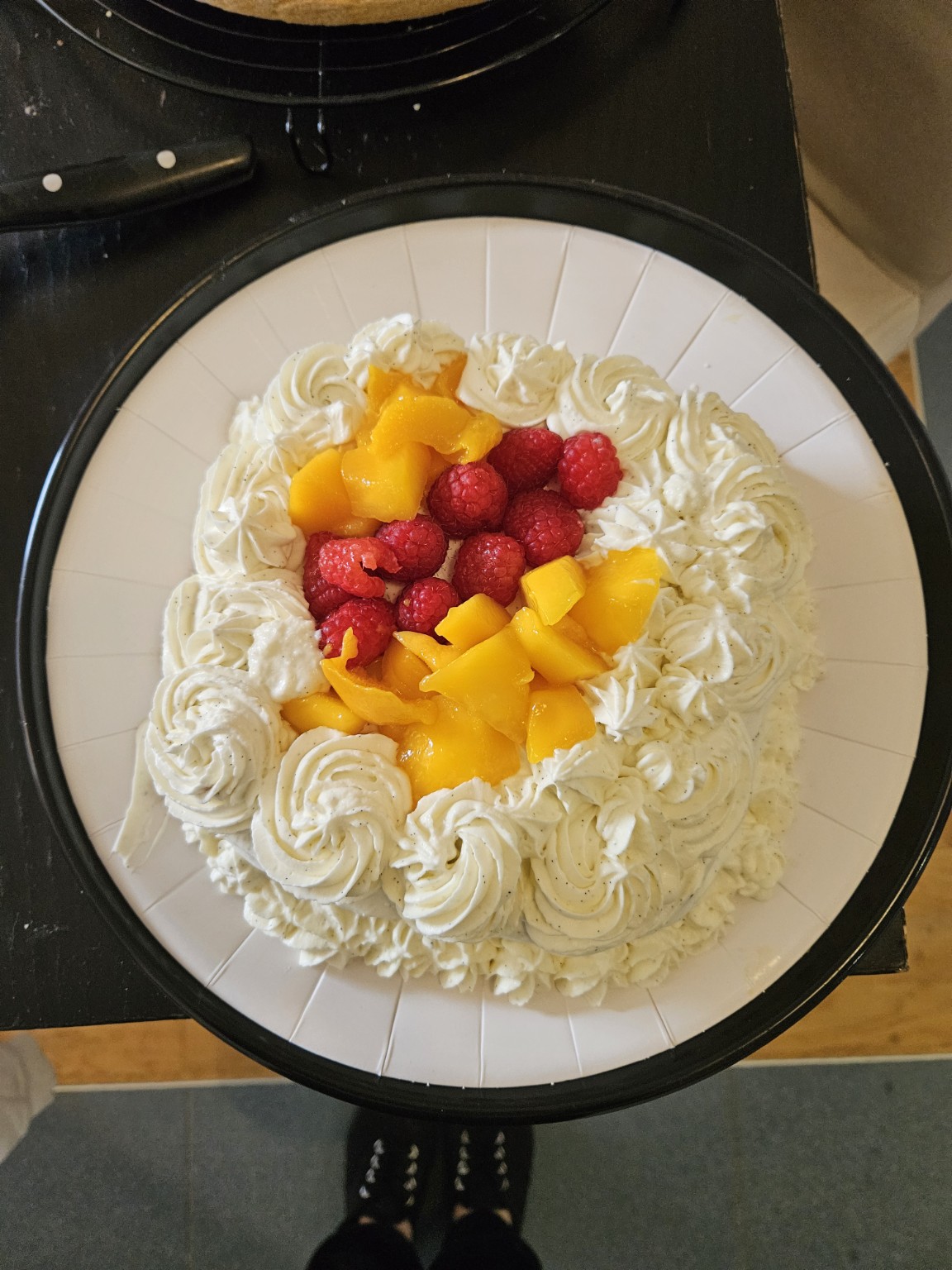 Gâteau truffé au chocolat blanc
